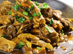 小心:常吃8种隔夜食物等于慢性自杀